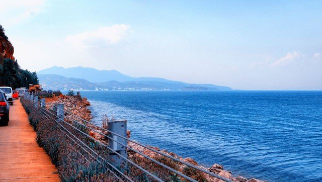 玉溪抚仙湖时光栈道