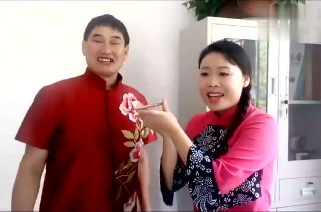 10.2综艺大篷车莱西马翠霞演唱《谁不说俺家乡好