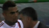 视频：博阿滕被换下场出言不逊 领红牌罚出场
