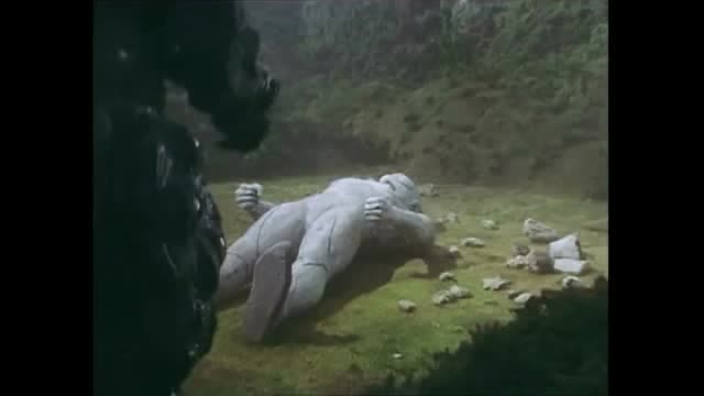 童年满满的回忆,迪迦奥特曼复苏的那一刻!