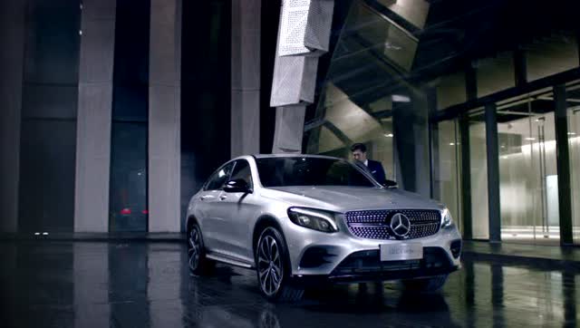 最佳创意广告—glc coupe suv tvc-梅赛德斯奔驰