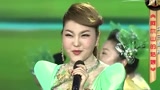 乌兰图雅《阿尔山的姑娘》,开启单曲循环模式!