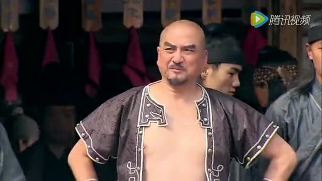 武松和蒋门神联手才能将马车拉住