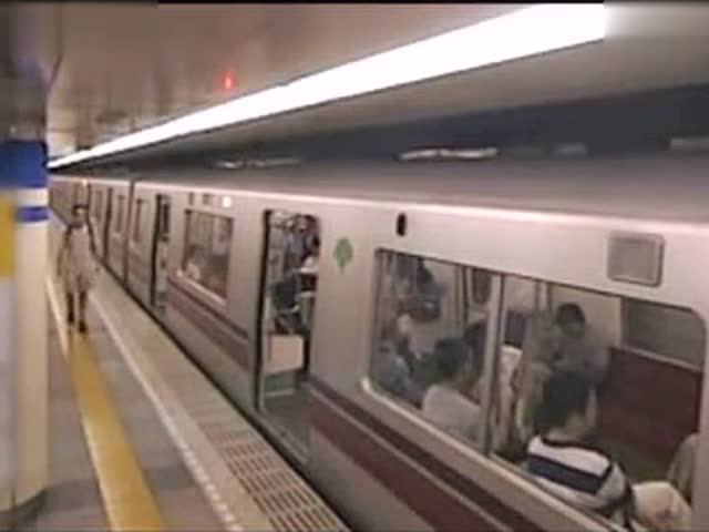 上海地铁站出现的恐怖灵异事件 胆小别看