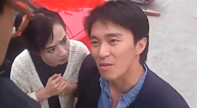 周星驰警校毕业参加体检,看一次笑一次