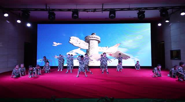 舞蹈"大中国"图片