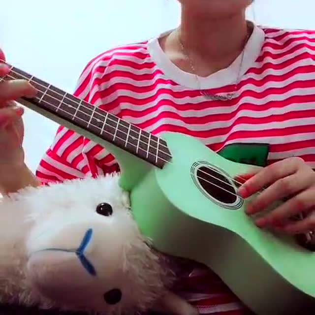 歌曲翻唱郑伊健《虫儿飞》尤克里里初学者弹唱