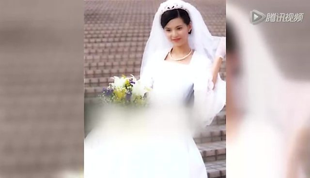 李若彤婚纱照_李若彤小龙女