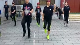 鬼步舞基础教学分解慢动作视频教学视频下载-鬼步舞教学基础舞步
