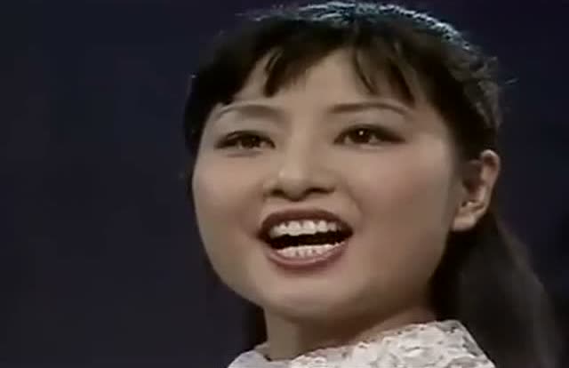 殷秀梅 光荣 高品质伴奏 春晚版