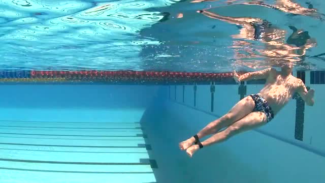 自由泳打腿1千米消耗多少能量(卡路里)