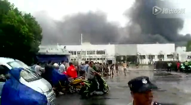 江苏昆山一工厂发生特大爆炸 伤亡情况不明(图)