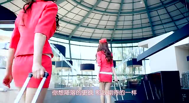 杨谨《in my eyes》MV首发 林迈可等倾力制作