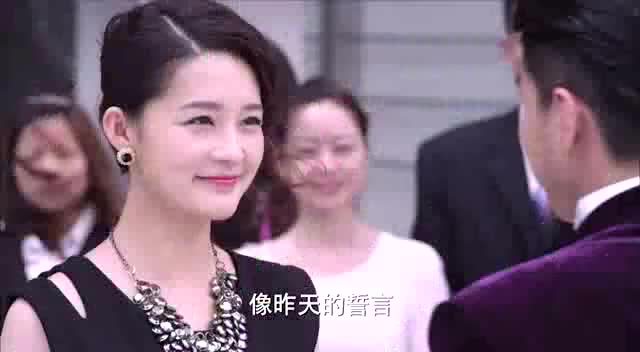 连续剧 富家女被上司故意刁难,女孩当所有员工面霸气回击