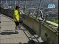 视频：巴萨西雅图一日游 梅西高空大秀球技