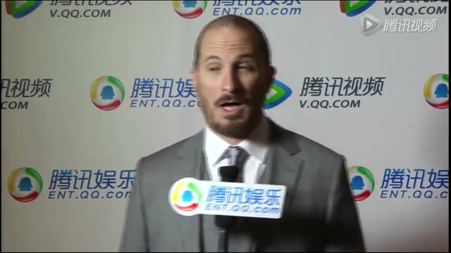 北京电影节腾讯独家采访 《黑天鹅》导演达伦被红毯惊呆截图图片
