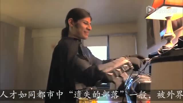 姐弟被父母禁足14年 看5千部电影了解世界截图