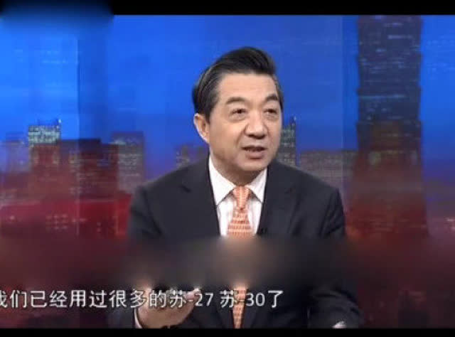 张召忠:说中国山寨全球鹰是胡闹 现在中国无人机在世界上很先进