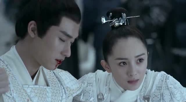 《三生三世》杨幂女扮男装的司音被醉酒张彬彬离镜表白