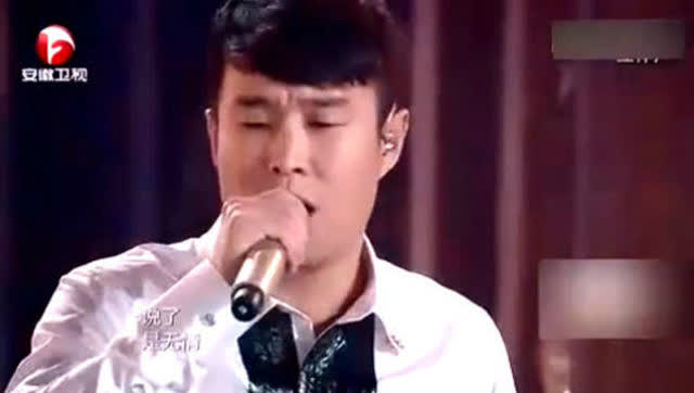 小沈阳唱歌太走心《无情的情书》哭着唱完这首歌,真感人!