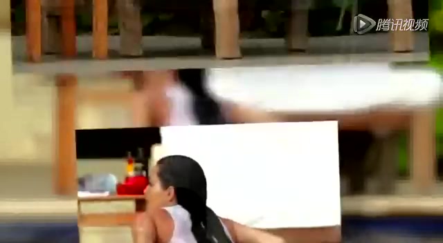 美国掀起“翘臀”风潮 带衬垫内裤“一裤难求”