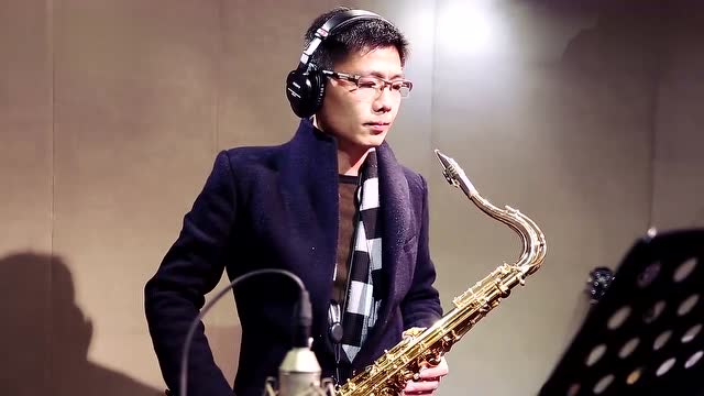 刘琴琴萨克斯独奏《回家》