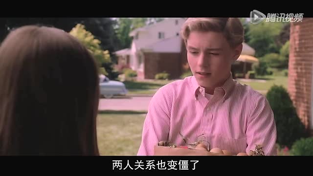 《怦然心动》玛德琳·卡罗尔暗恋新搬来的邻居