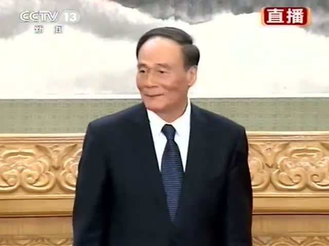 习近平总书记在中外记者见面会上发表讲话