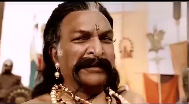 蹲在椅子上看完的这部印度电影史上最贵的神片 巴霍巴利王