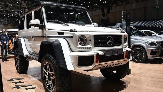 550万奔驰高底盘硬汉越野g500 4x42上天入地无所惧