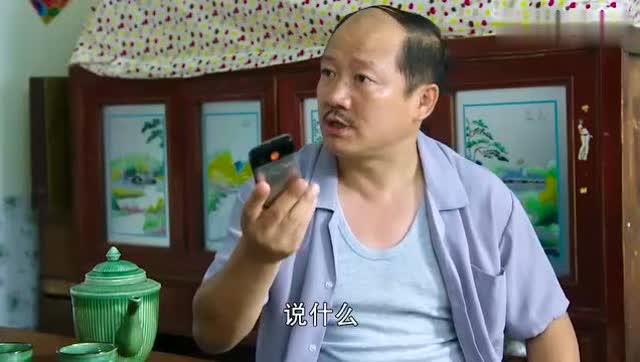 乡9:谢广坤给公司全体员工开会,这个嘚瑟让人烦的不要