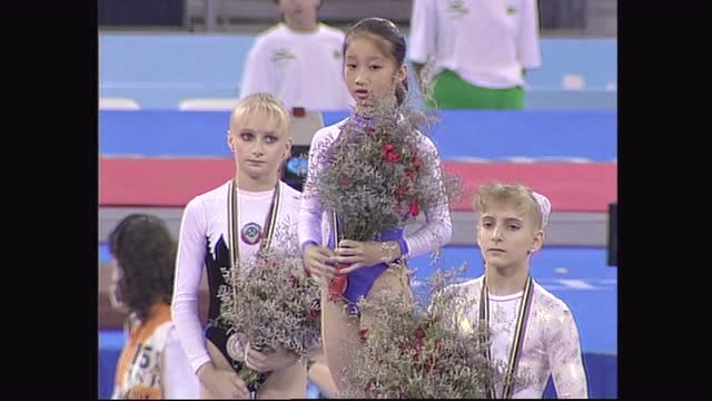 回顾1992奥运中国第8金 陆莉女子高低杠夺冠