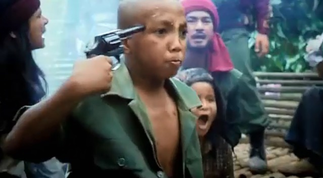 湄公河行动:毒贩用毒品控制小孩,让小孩玩手枪自杀游戏