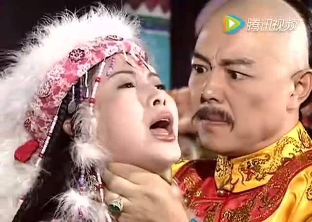 该剧讲述了乾隆之女紫薇到北京城与失散多年的父