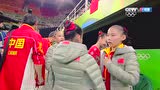 中国体操女团团结一心 队员大喊加油鼓舞彼此