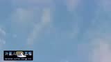 白色闪烁UFO惊现成都双流机场附近空中2017年6月27日的图片